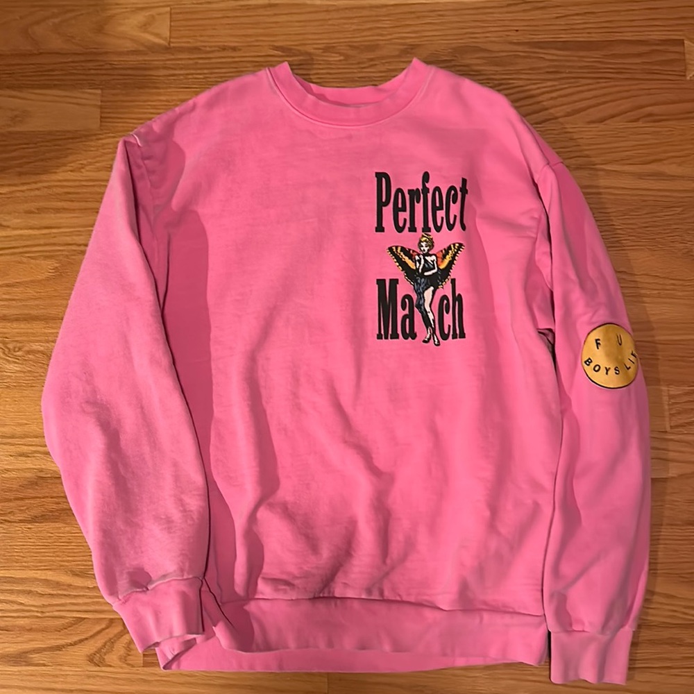 Boys lie oversized pink sweatshirt